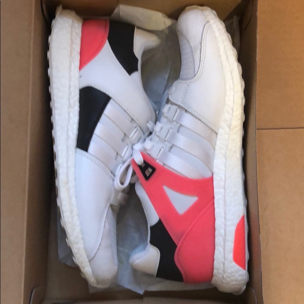 Running sneakers
